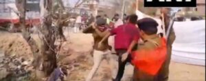 Bihar police lathicharge students in Ara