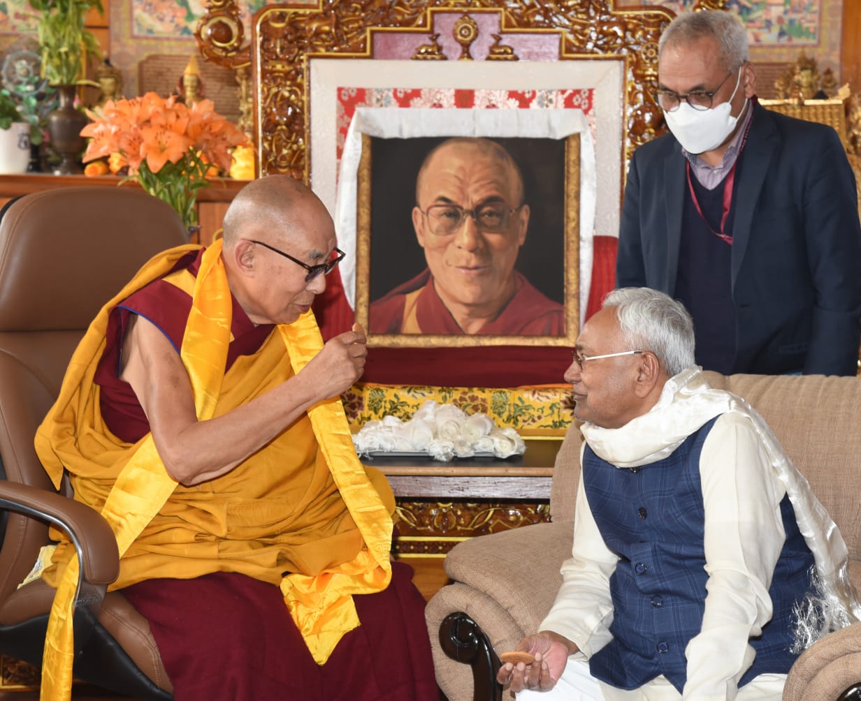 Chief Minister Nitish Kumar Meets Dalai Lama, Extends Invitation for Museum Inauguration