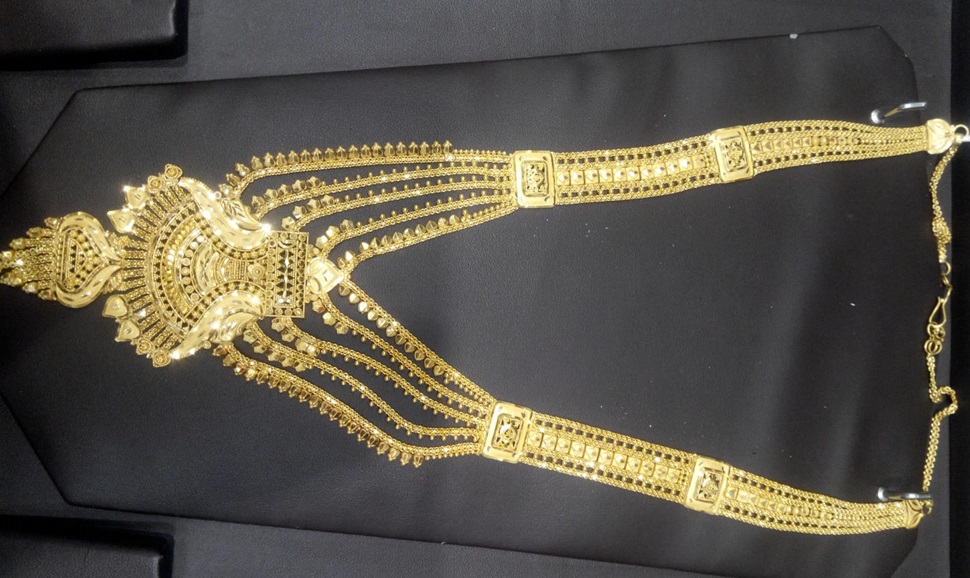 gold ornament jewellery