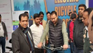 Deputy CM Tejashwi Prasad Yadav explored the diverse stalls, gaining insights into the features of EVs and even took a ride on an electric bicycle.