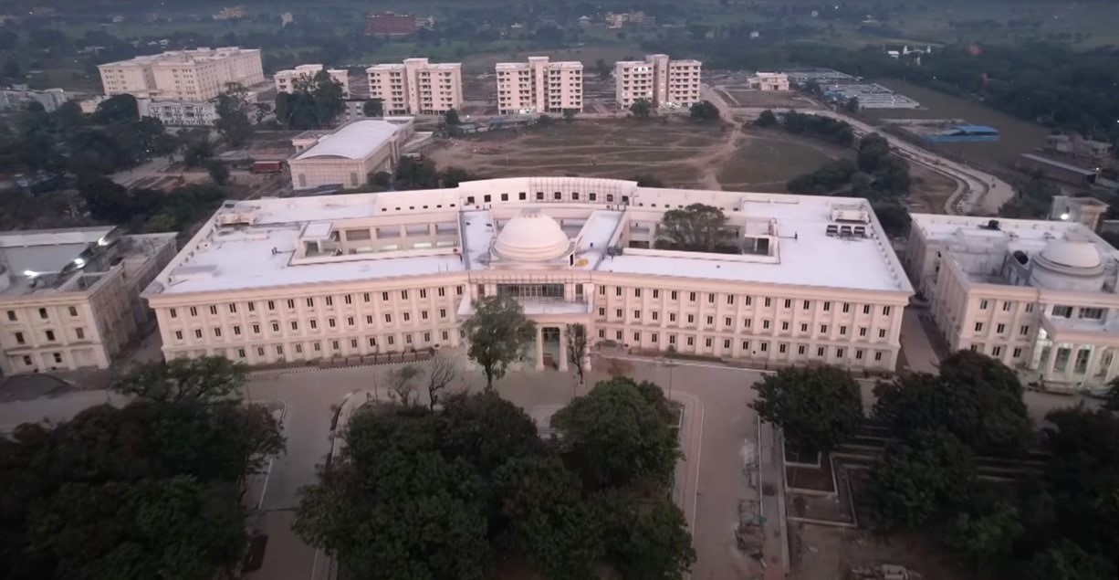 Gaya District Magistrate Conducts Inspection of IIM Bodh Gaya Campus