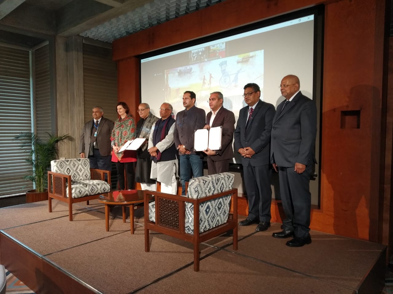 Ministers and senior officials at MoU signing ceremony between UNEP and Bihar government at New Delhi in February, 2021.