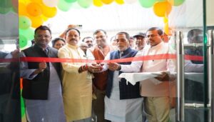 BJP MP Inaugurates AC Waiting Hall for Public Convenience at Patliputra Station