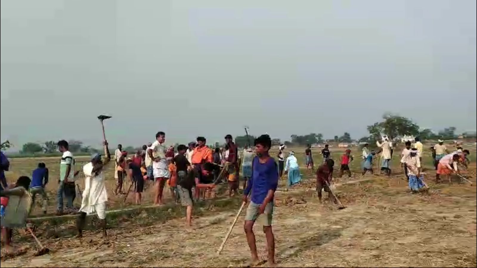 Voters Boycott Polling in Bihar Village to Demand Road Construction

