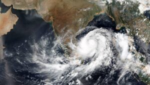 Bihar on Alert for Cyclone Remal: Heavy Rain and Strong Winds Expected on May 25- 26; Heat to Rise Again from 28th