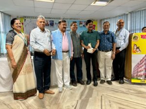 Mahavir Vatsalya Hospital Honors Doctors on Special Day