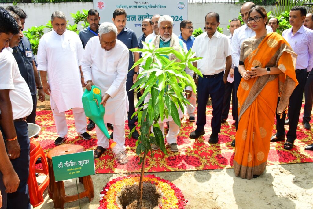 Bihar CM Nitish Kumar Kicks Off State Level Forest Festival-2024 with Mango Planting