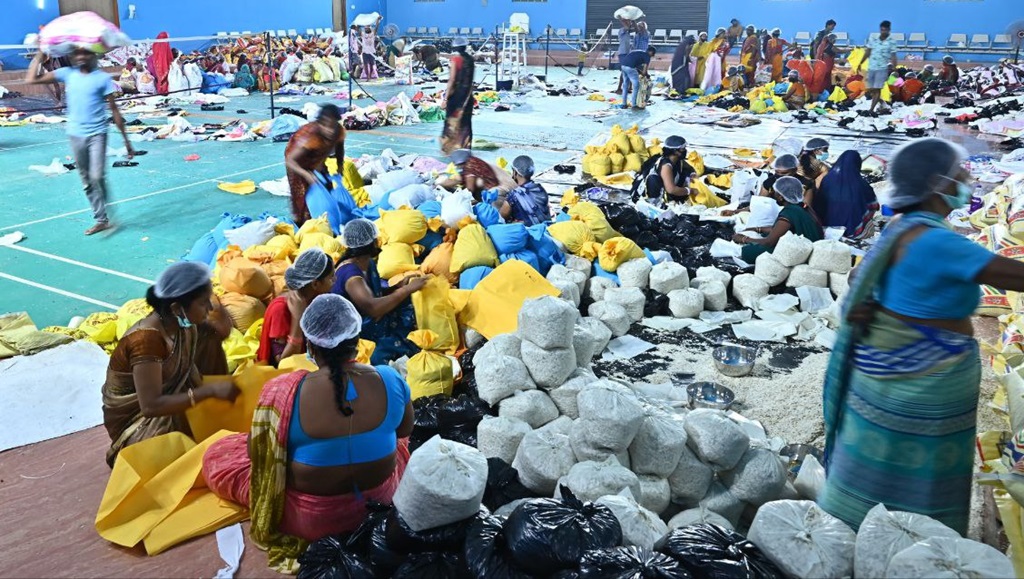 Flood relief materials being packed in Sitamarhi