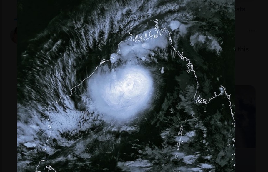 cyclone dana