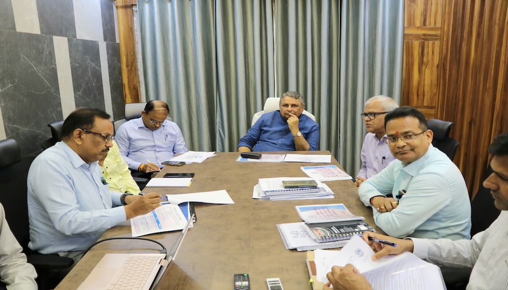 Flood Protection and Irrigation Expansion Reviewed in Bihar: Key Projects Discussed in Ministerial Meeting