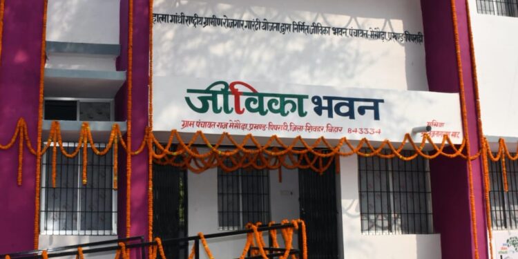 CM Nitish Kumar Inaugurates and Lays Foundation Stones for 231 Schemes Worth Rs. 187 Crore in Shivhar District During Pragati Yatra