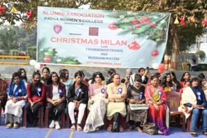 Patna Women's College Hosts Christmas Milan with Transgenders and Rickshaw Pullers