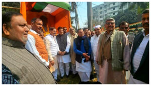 Congress Leaders Pay Floral Tribute to Mahatma Gandhi on His 77th Death Anniversary at Sadaqat Ashram