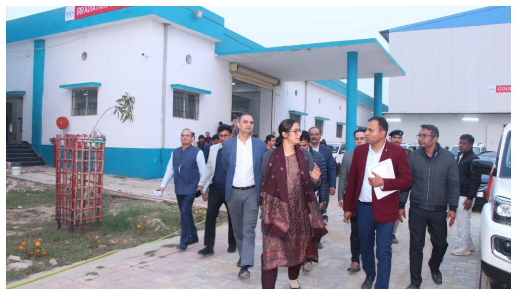 Industry Secretary assures investors of full cooperation during visit to Sikandarpur Industrial Area