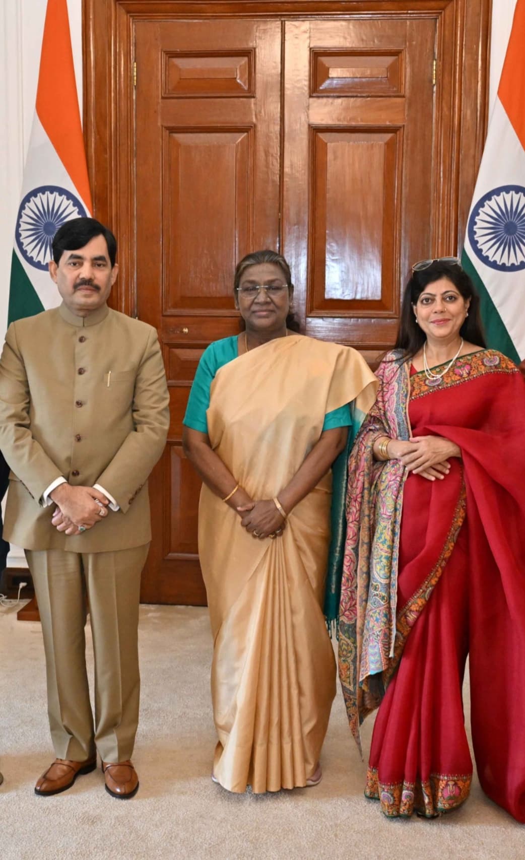 Shahnawaz Hussain Meets President Draupadi Murmu