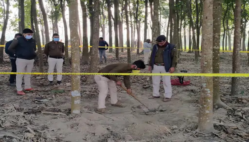 Woman’s Body Found Buried in Shallow Grave: Dogs Expose Remains; Police Recover Body; Victim Had Love Marriage 9 Months Ago