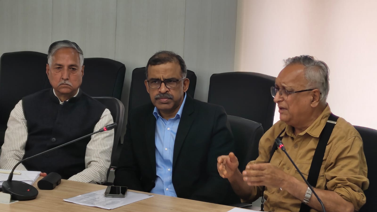 BSDMA Holds High-Level Meeting in Patna on Stampede Prevention and Disaster Management