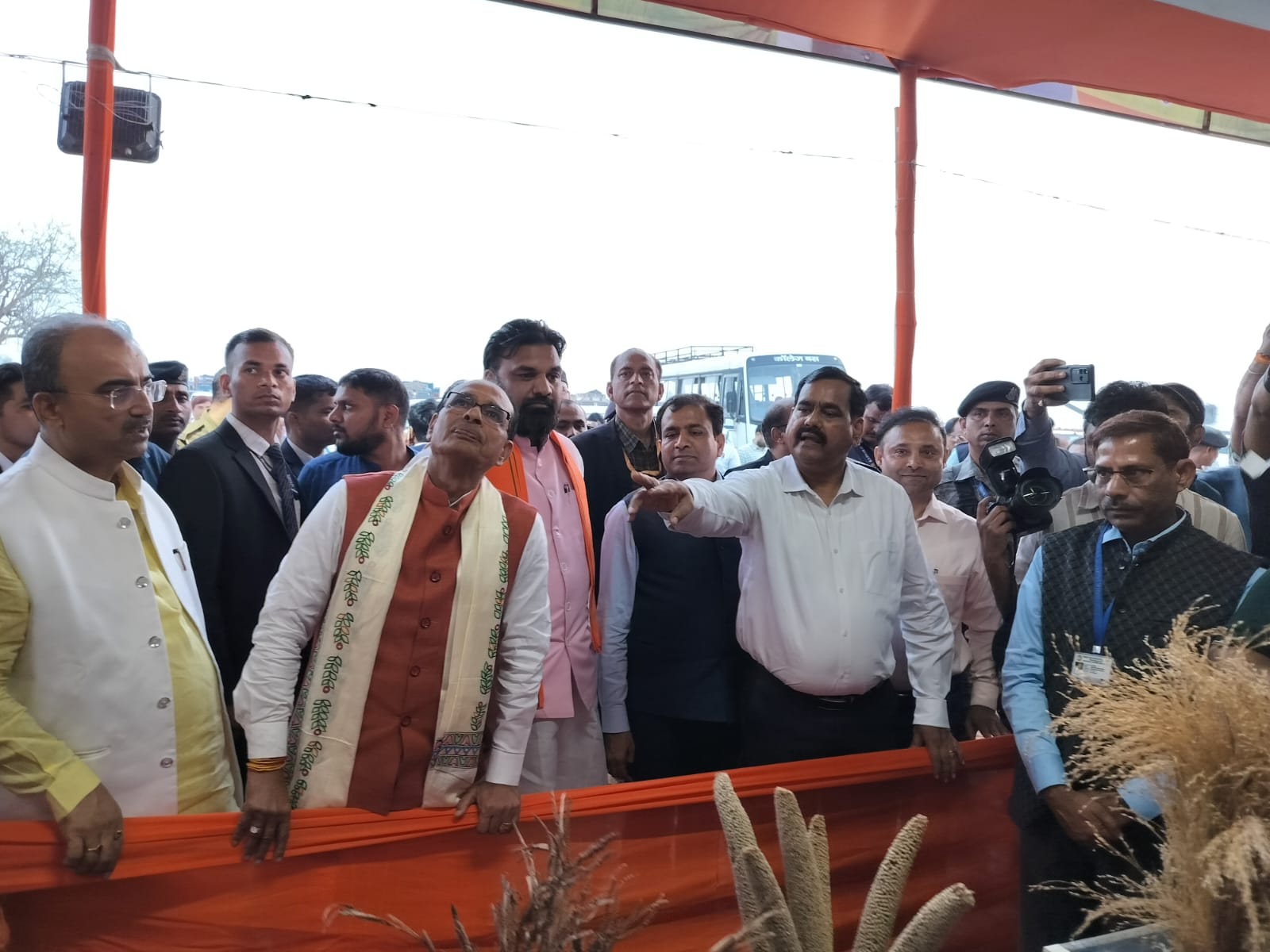 Union Agriculture Minister Visits Bihar Agricultural University Exhibition