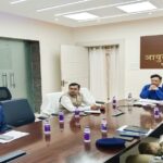 Patna Divisional Commissioner Reviews Development Programmes, Stresses Quality Implementation