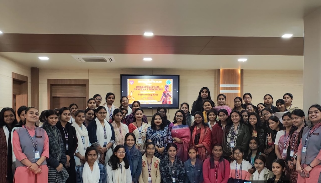 Patna Women’s College Hosts Bharatnatyam Session With Renowned Dancer Kriti Rani