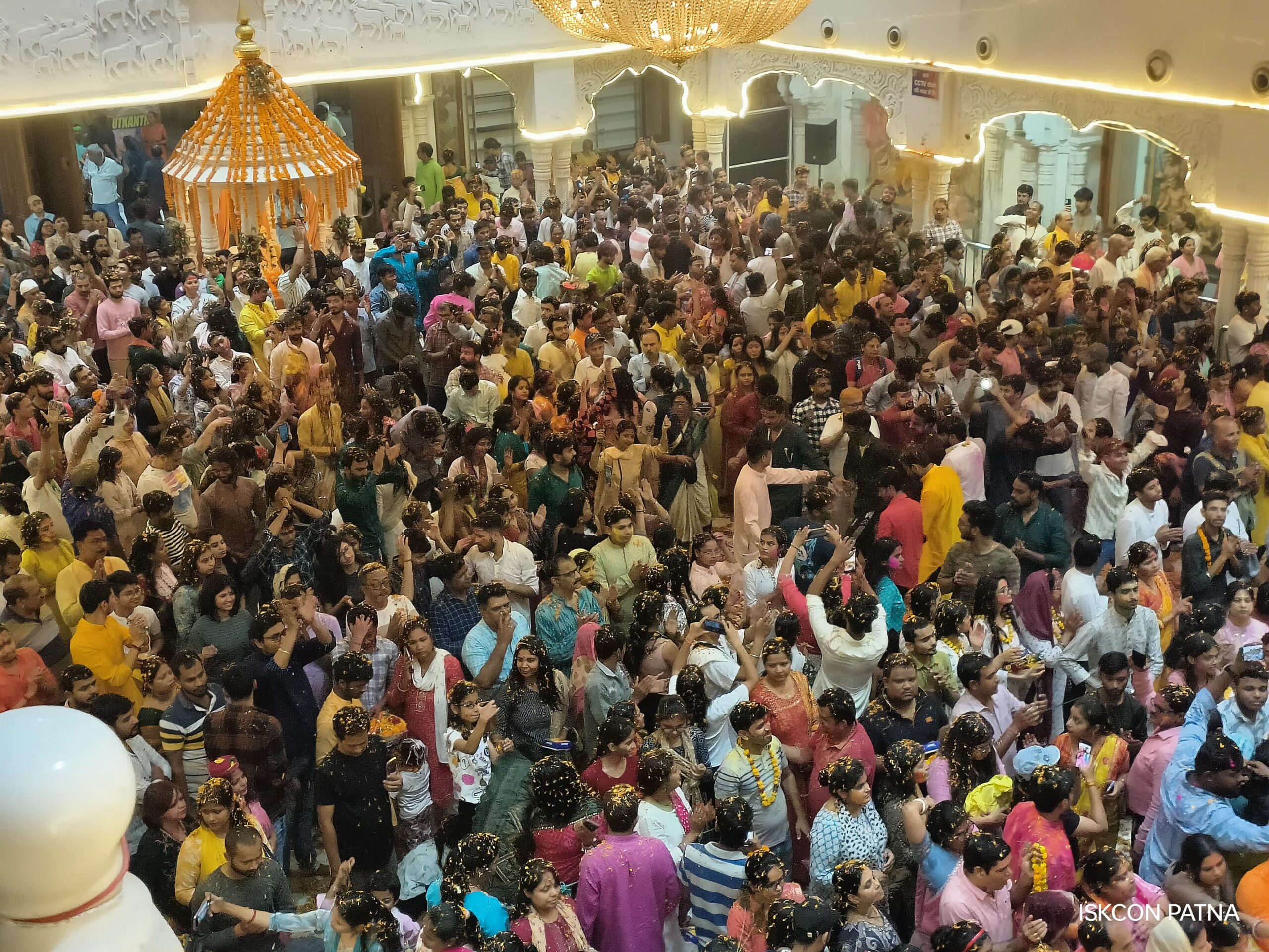 ISKCON Patna Celebrates Gaura Purnima With Floral Holi and Devotional Fervour