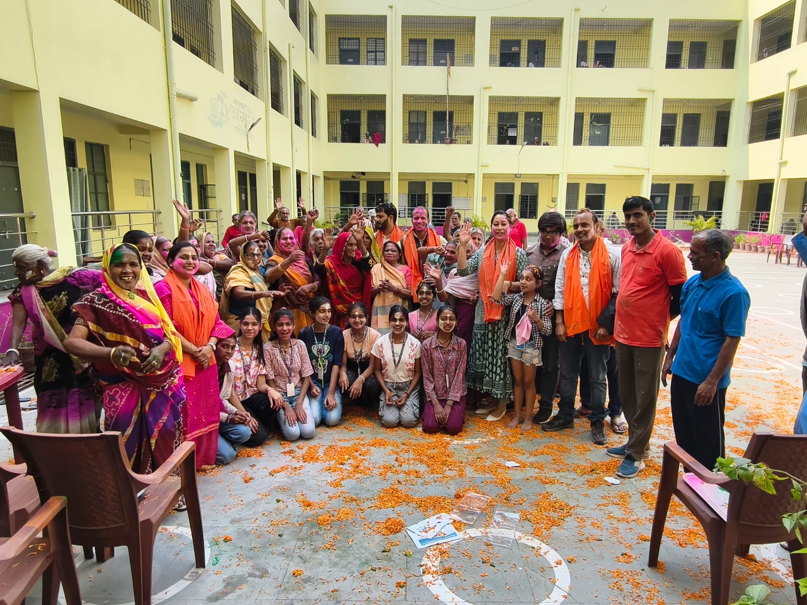 Jesus And Mary Academy Students Celebrate Holi With Elderly At Patna Old Age Home