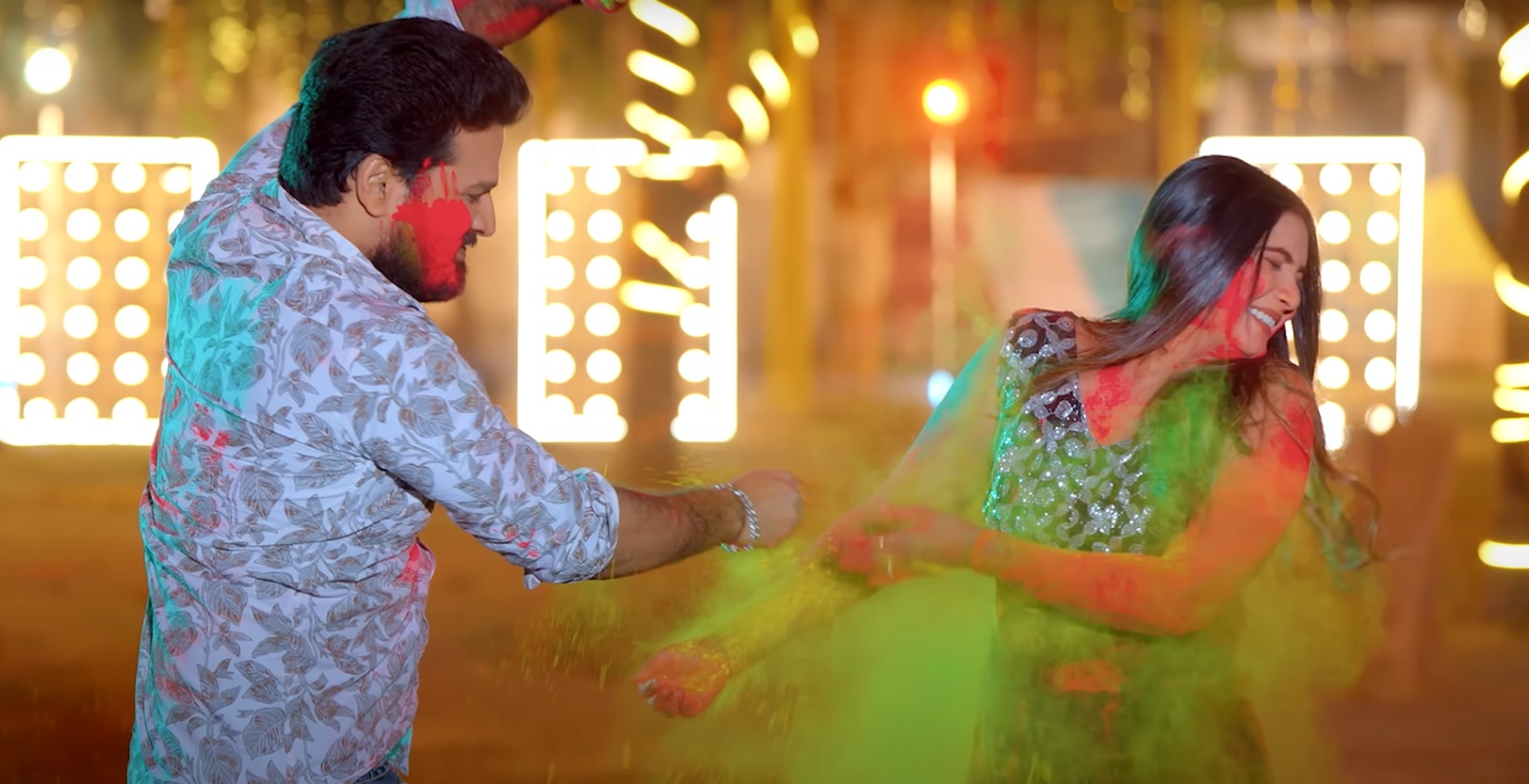 Viral Holi Song: Ritesh Pandey & Shilpi Raj's "Saket Hota" Hits Milestone