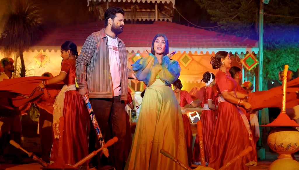 Viral Holi Song: Ritesh Pandey & Shilpi Raj's "Saket Hota" Hits Milestone