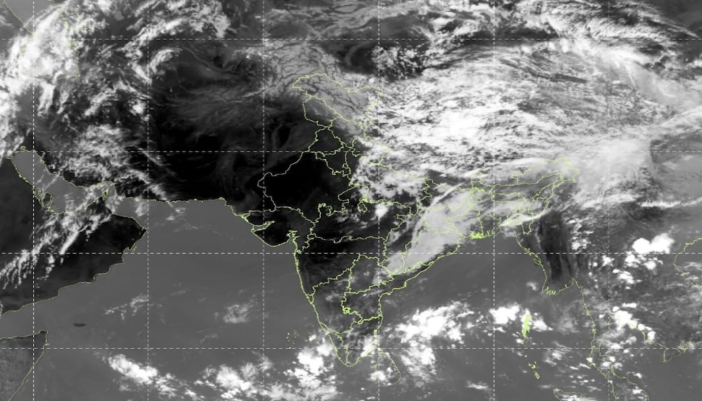 Satellite Image Shows Cloud Cover Over Bihar as Yellow Alert Issued for Thunderstorms