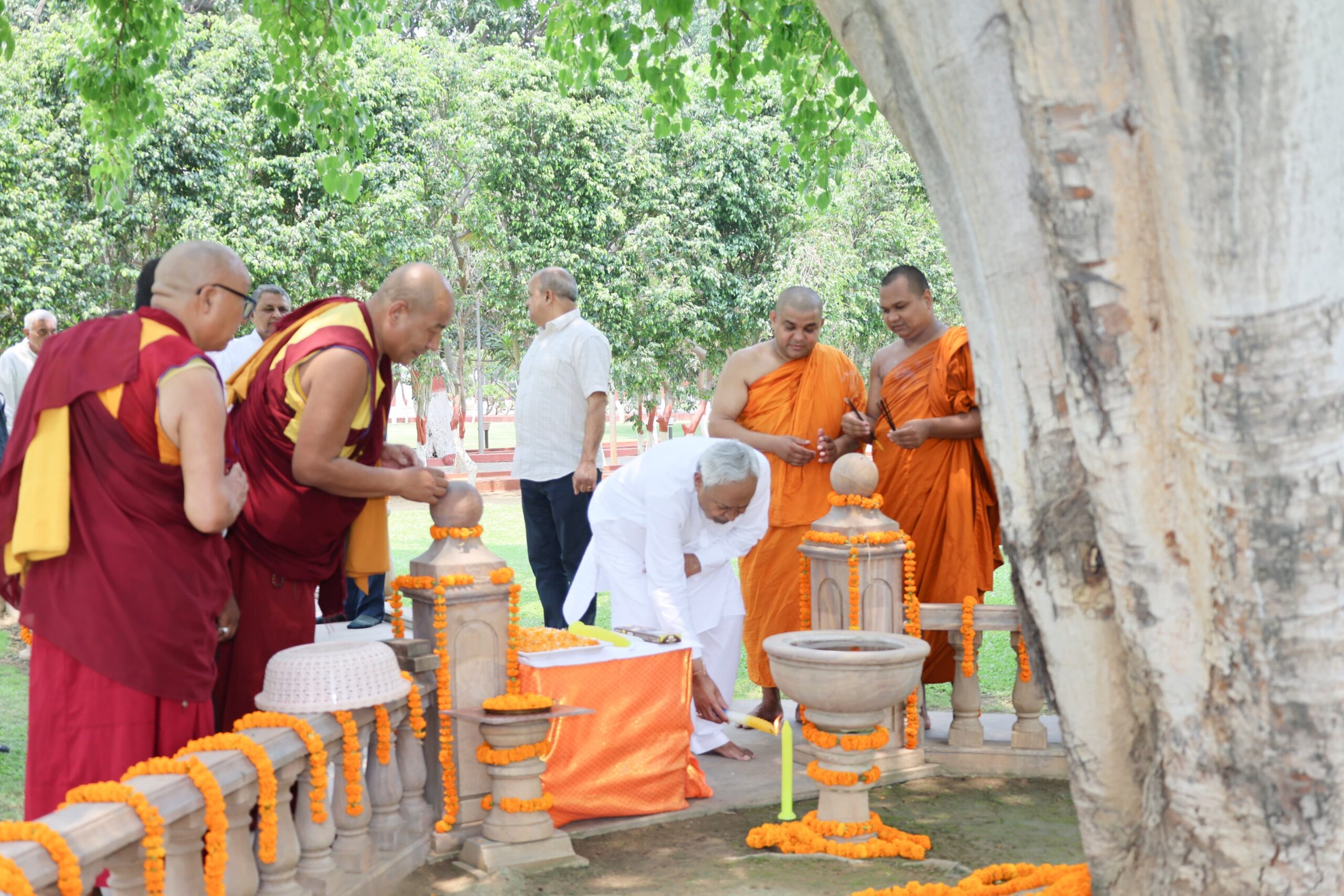Bihar CM Nitish Kumar Marks Buddha Jayanti With Prayers for Peace and Prosperity