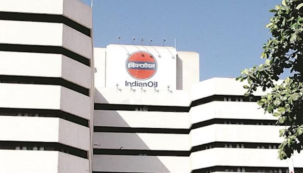 Indian Oil Halts Long-Term Russian Crude Deal Talks Amid Geopolitical Uncertainty