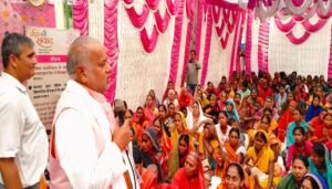 Mahila Samvad: Women raise local demands, RDD minister listens