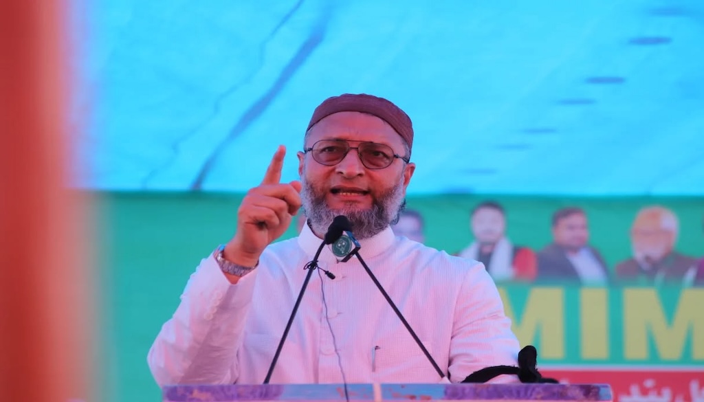Owaisi Launches Scathing Attack on Tejashwi, Vows AIMIM Comeback in Bihar