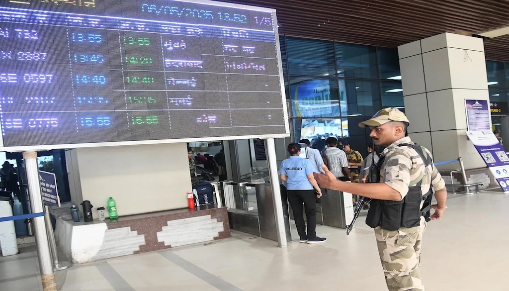 Live Cartridges Found in Passenger's Bag at Patna Airport, Muscat-Bound Laborer Detained