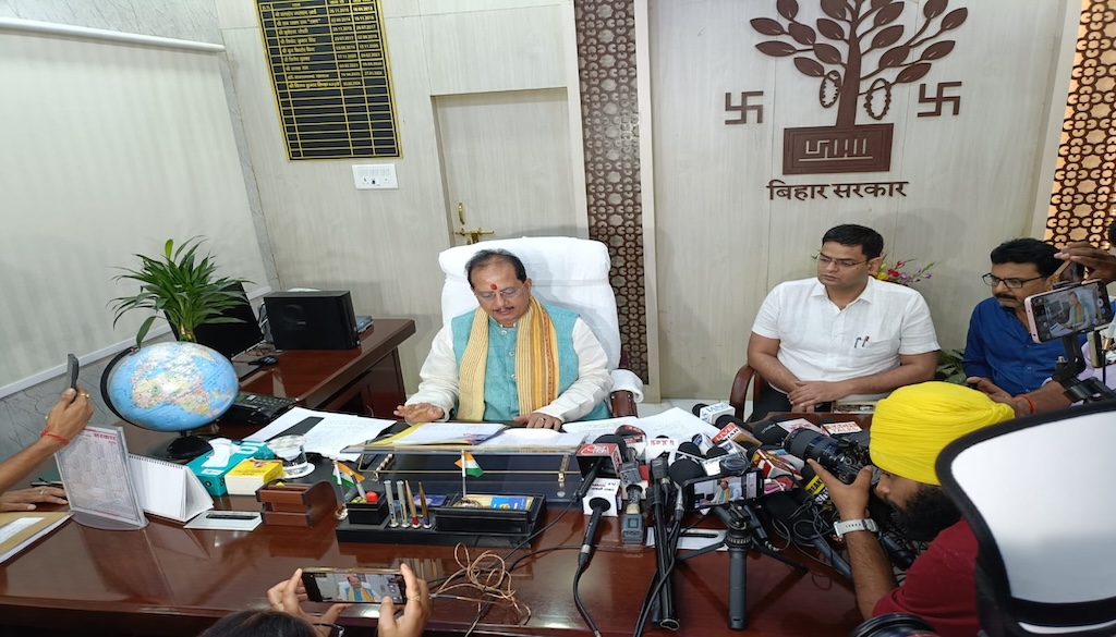 Sand Mining Lease Can Be Directly Given To Work Departments To Ensure Timely Completion Of Projects