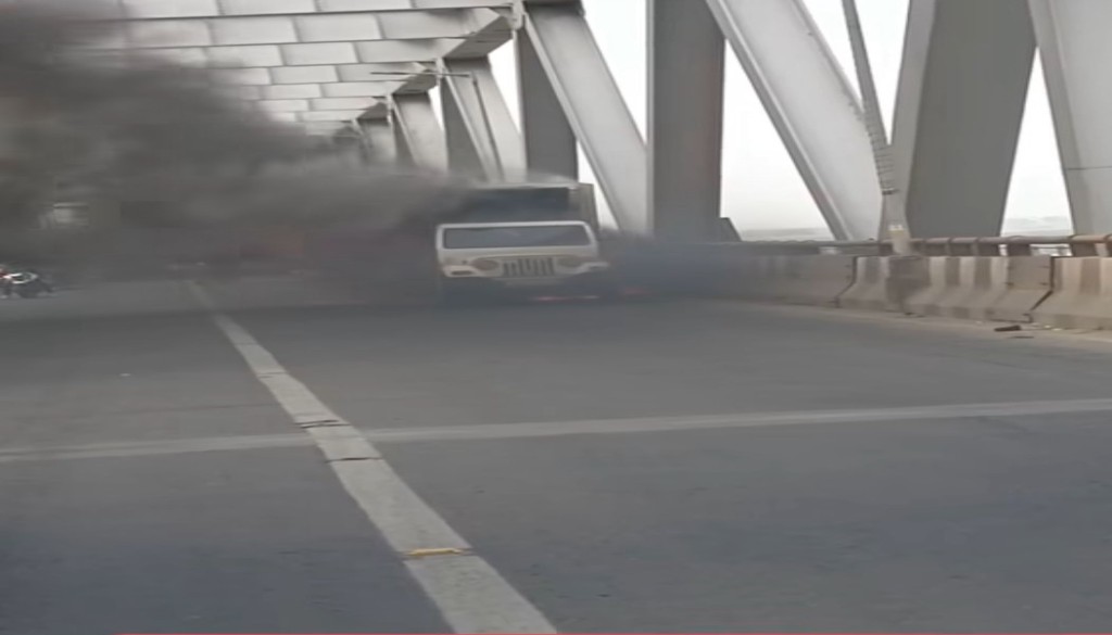 Car Catches Fire on JP Ganga Bridge After High-Speed Collision, Three Escape