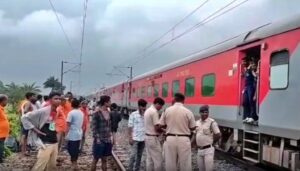 Trolleyman Killed, Three Injured as Train Collides with Railway Trolley in Katihar