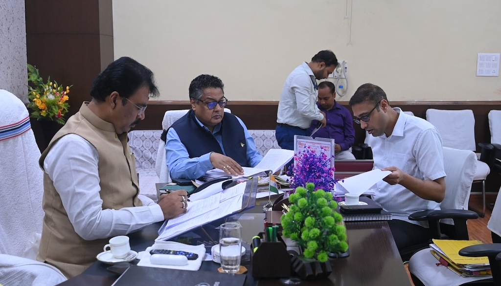 Crackdown Ordered on Errant Bihar Revenue Officers: Minister Seeks Swift Action