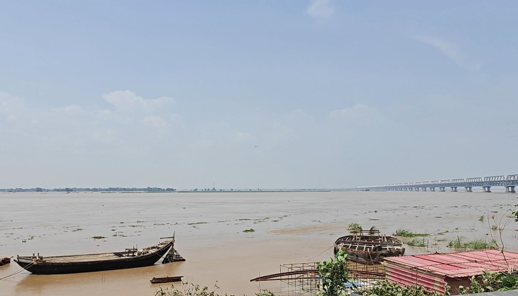 Ganga River Breaches Danger Mark in Patna as Water Levels Rise Across Tributaries