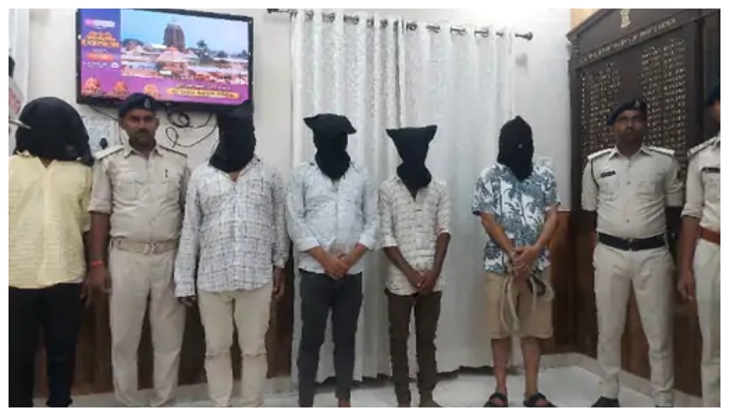 Patna Police Arrested Ward Councillor’s Husband with US-Made Pistol; Foiled Four Criminal Plots