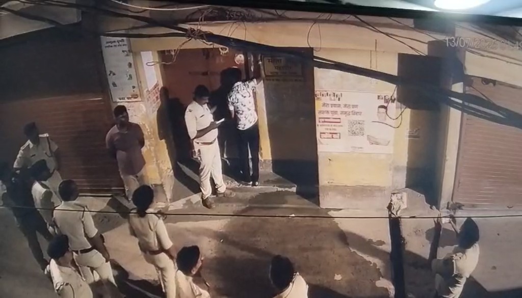 Protests Erupt in Patna Over Attempted Arrest of Mayor’s Son Amid Political Tensions