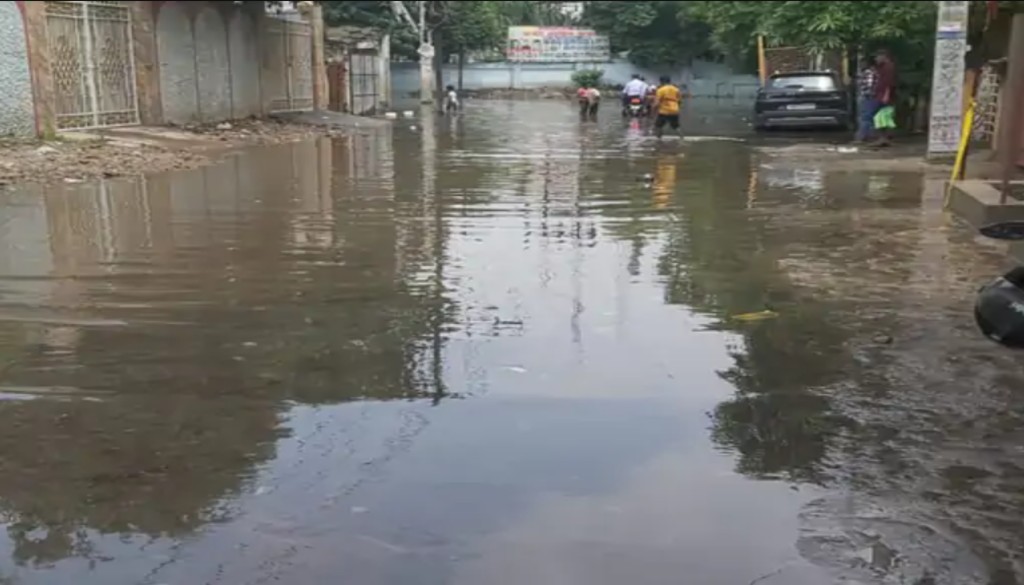 Patna Submerged After Relentless Rains: Homes, Schools and Businesses Flooded as City Comes to a Standstill