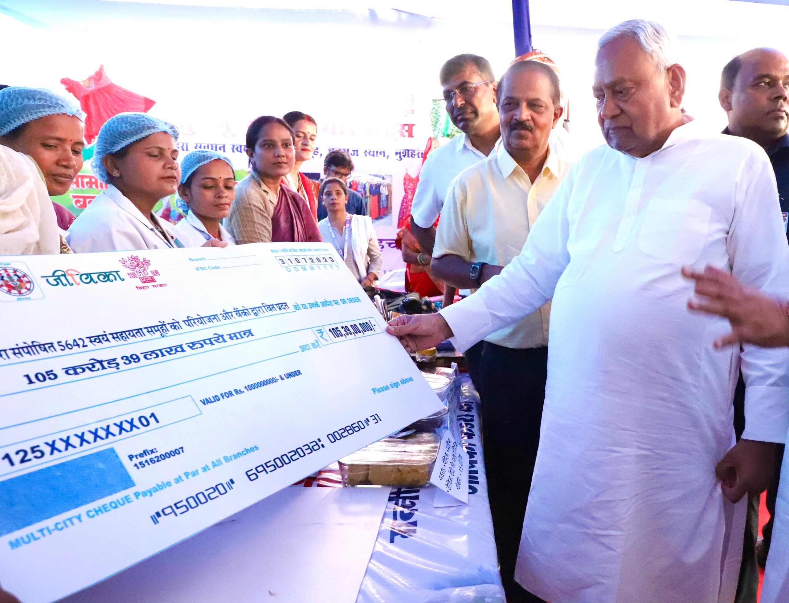 CM Nitish Kumar Lays Foundation for Rs 574.16 Crore Development Projects in Muzaffarpur
