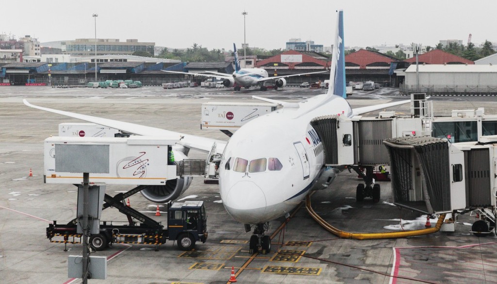 Sharp Cut in VAT On Jet Fuel Sparks 134% Surge in Sales at Patna Airport