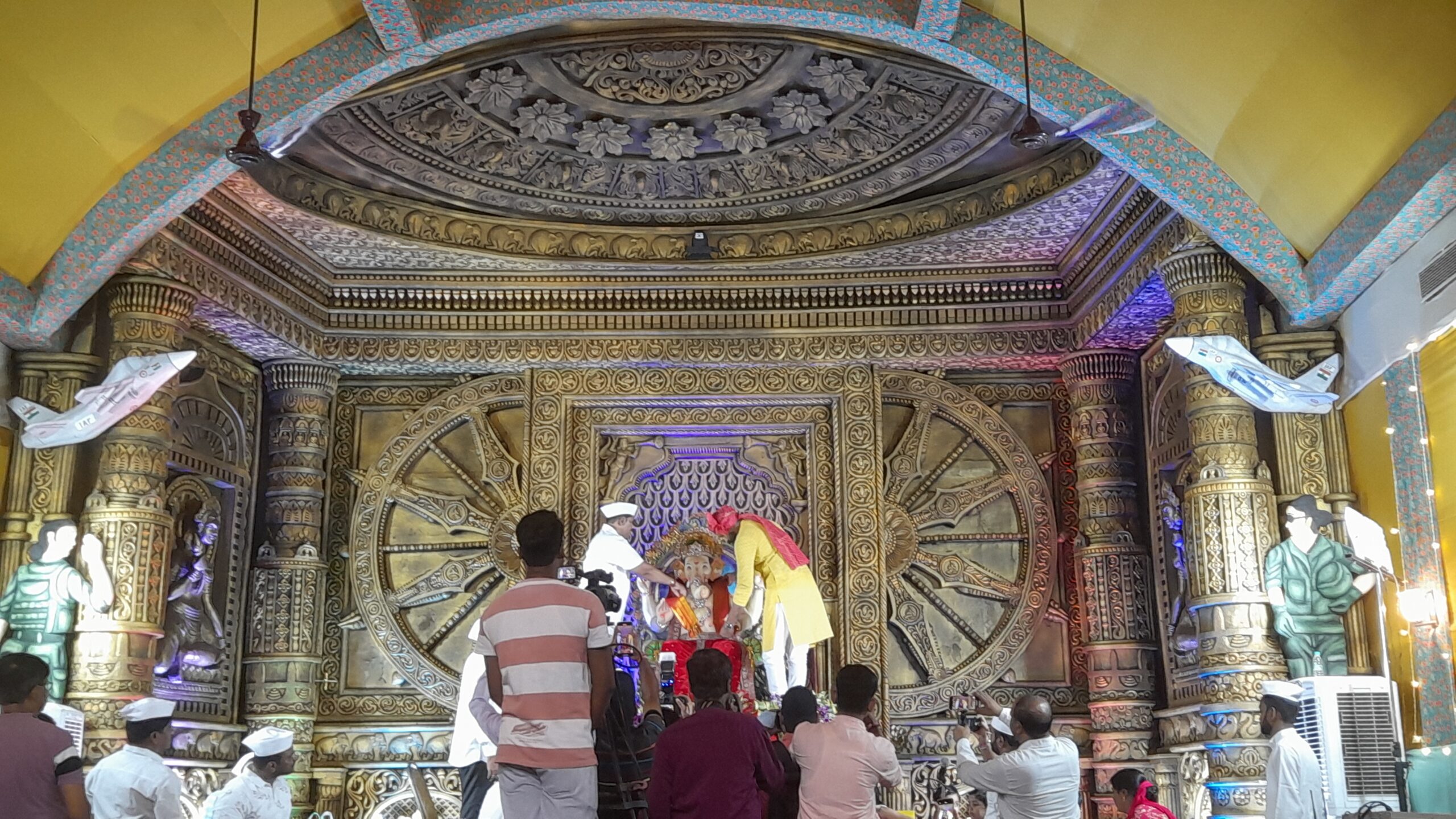 Ganpati’s Crowned Glory: Patna Gets Its Own Lalbaugcha Raja With Rs 38 Lakh Crown