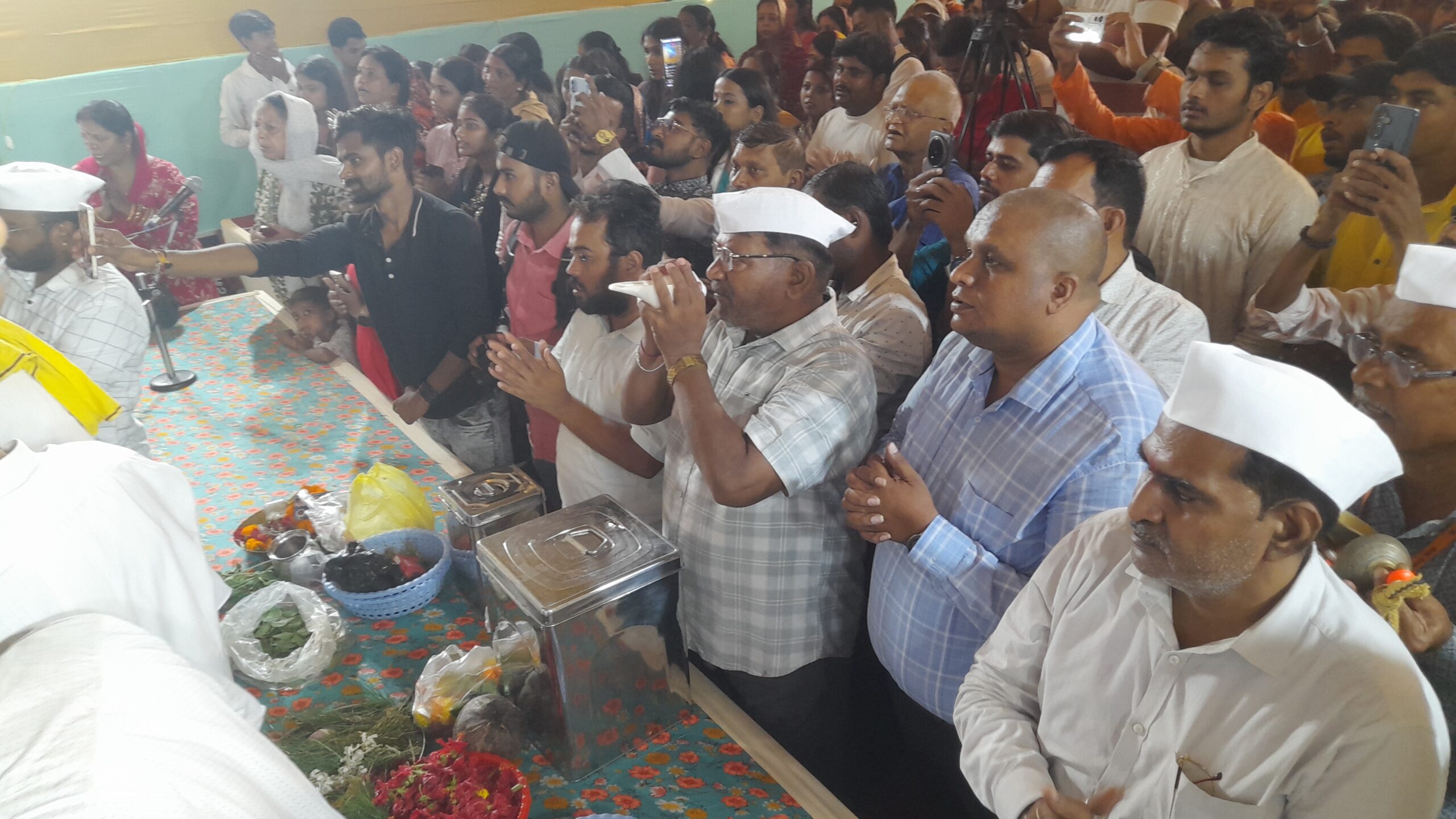 Ganpati’s Crowned Glory: Patna Gets Its Own Lalbaugcha Raja With Rs 38 Lakh Crown