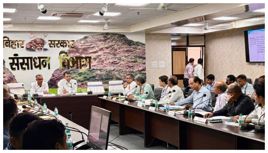 Bihar Labour Resources Department to Expand ESI Health Services with New Hospital and Awareness Drive