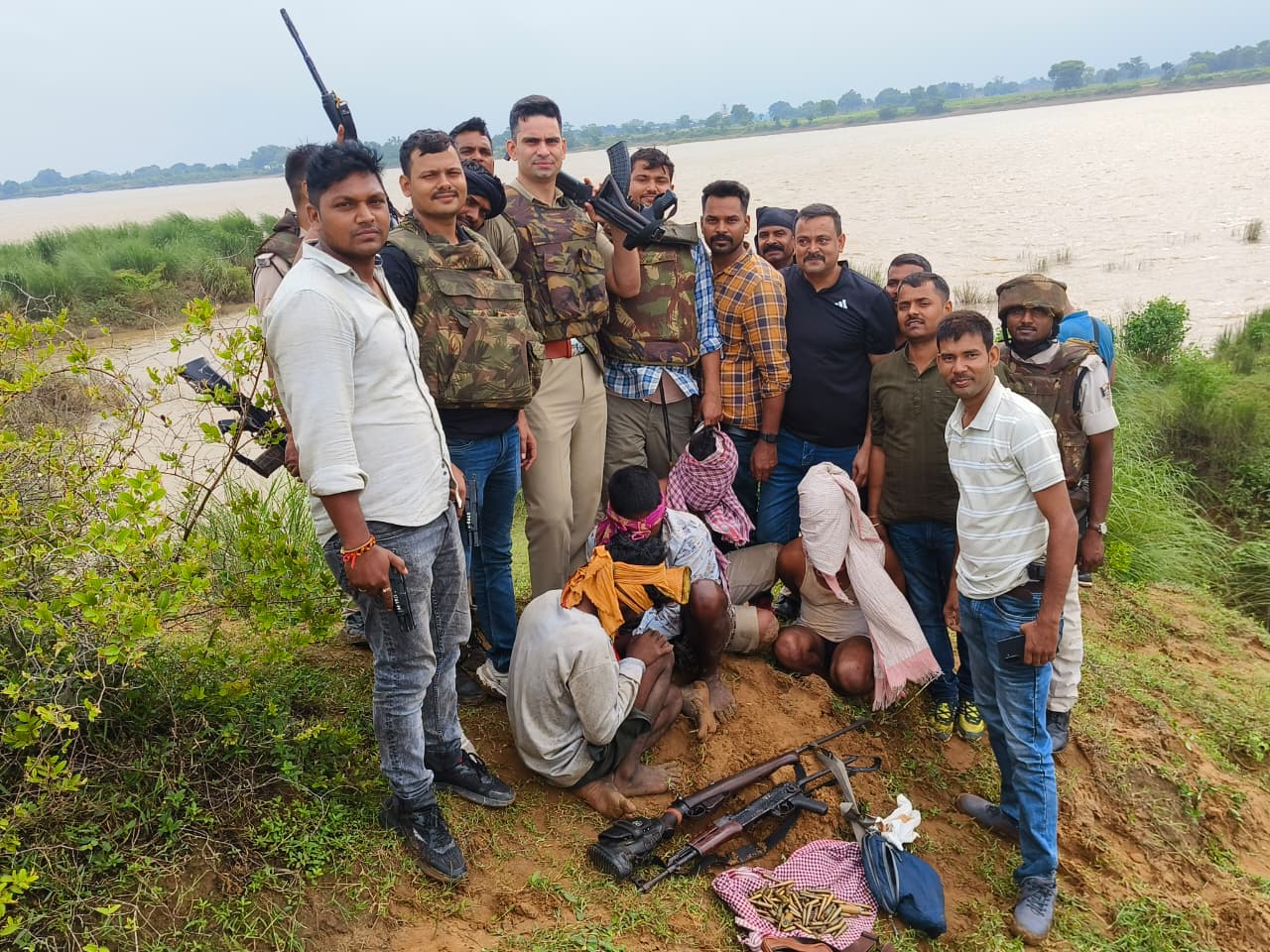 AK-47 Firing Erupts Between Patna Police and Sand Mafia; Four Arrested