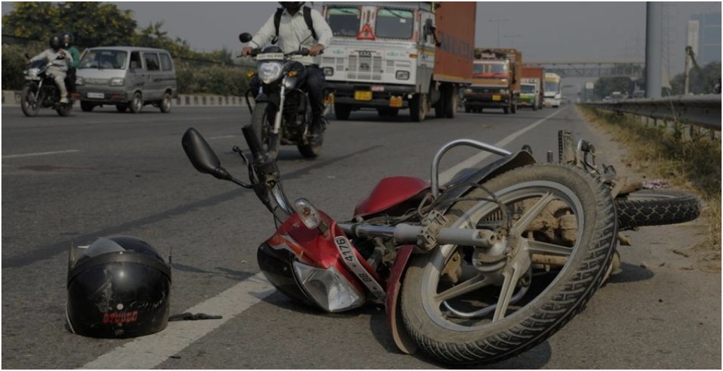 Labourer Killed as Bikers Making Reels Crash into Cycle