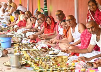 Thousands of devotees gather in Gaya to perform Pind Daan rituals during the 11th day of the Pitru Paksha fair, seeking salvation for their ancestors.